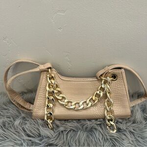 New Olivia Miller chained Purse